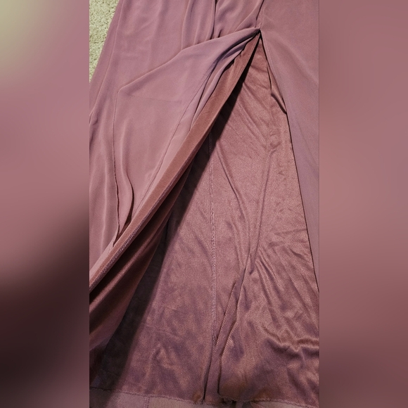 David's Bridal One-Shoulder DRESS - Picture 5 of 12